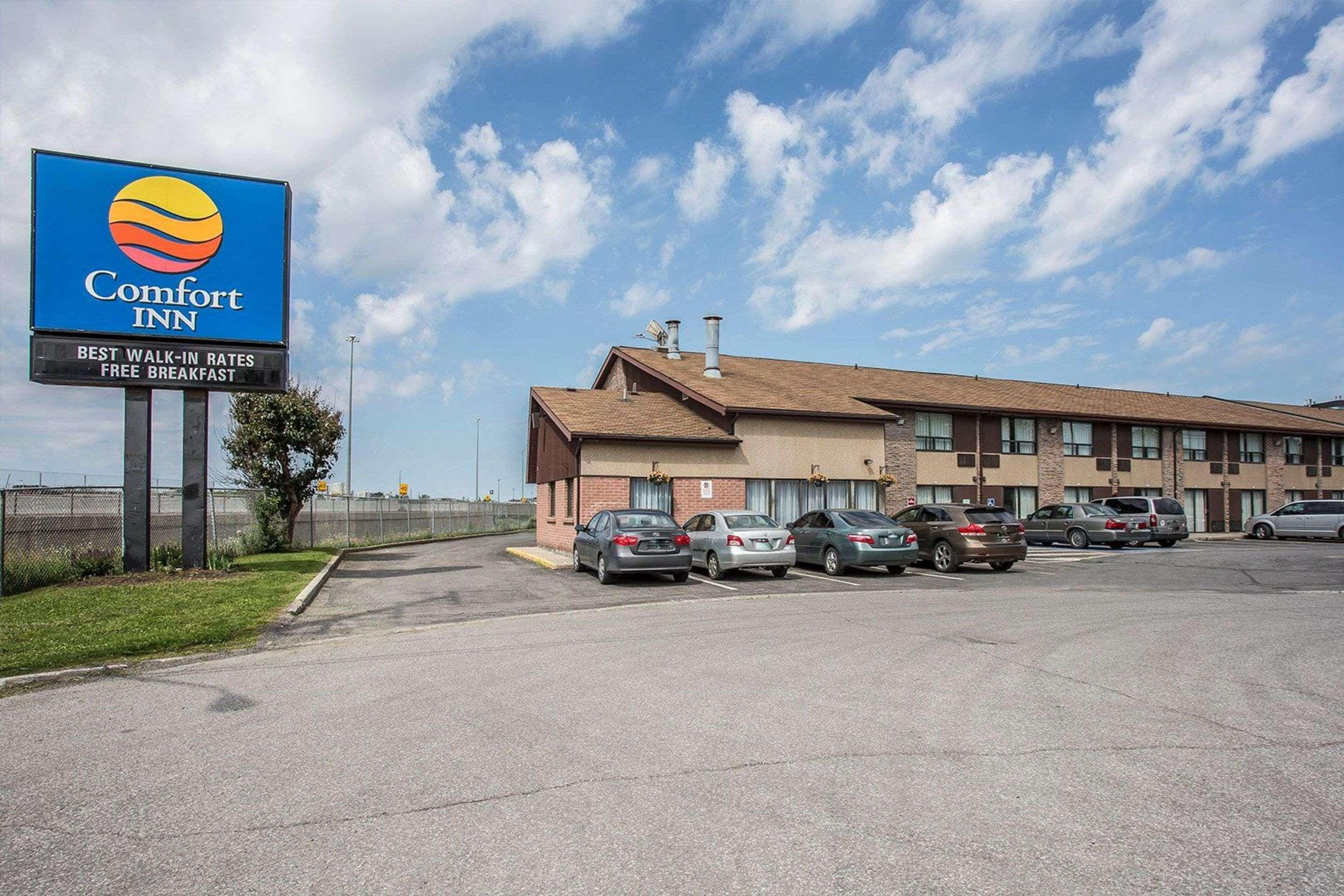 Comfort Inn Ottawa Exterior photo